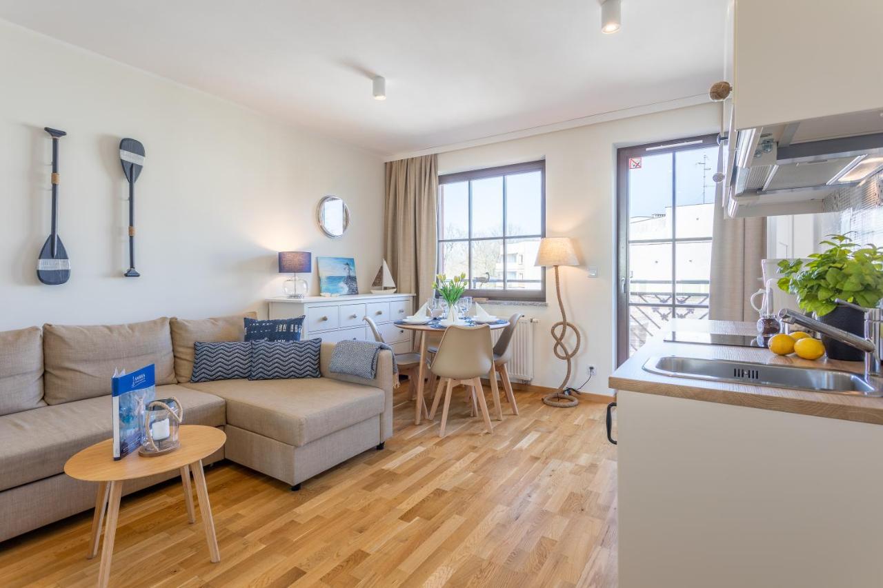 Ambria Apartments Rose Świnoujście Exteriör bild